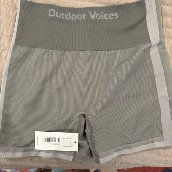 Outdoor voices biker shorts - Picture 2 of 2